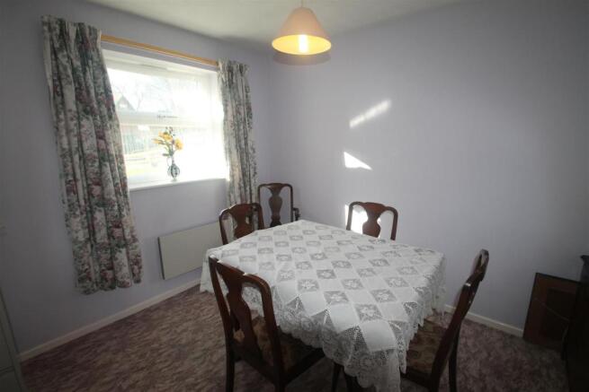 18 Maryvale Court 00
