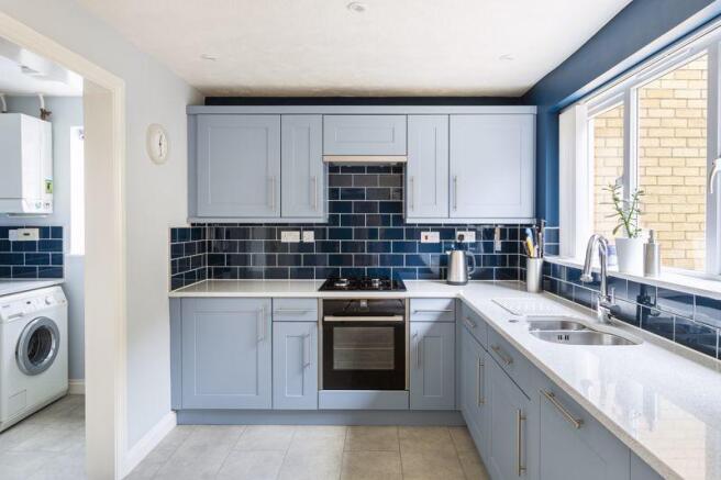Kitchen / Dini...