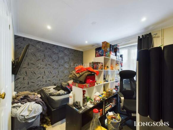 Photo 10
