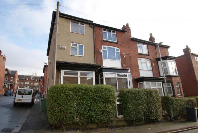 5 bed End of Terrace to rent Image 6