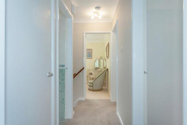 FIRST FLOOR LANDING