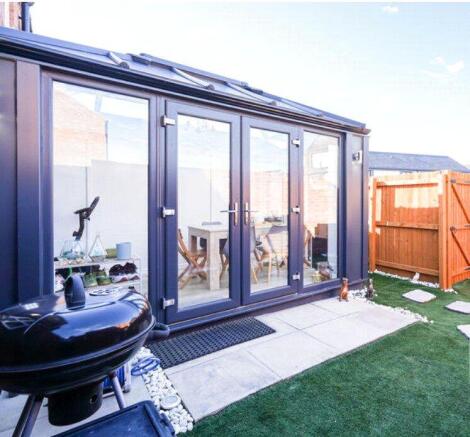 2 bed Semi-Detached for sale Image 10
