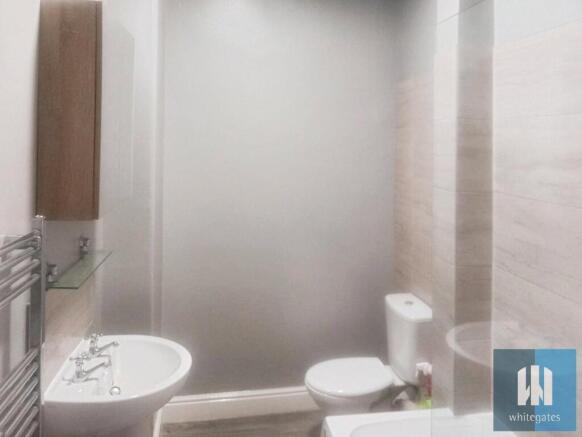 2 bed Terraced to rent Image 4
