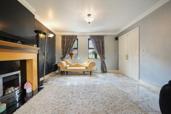 EweMove Estate Agents Scunthorpe - Living Room