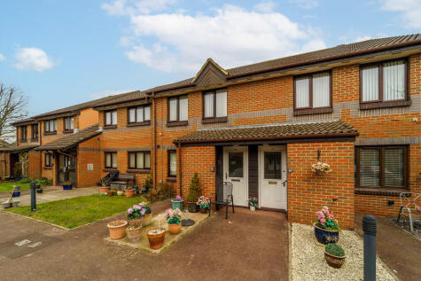 Berryscroft Road, Staines-upon-Thames