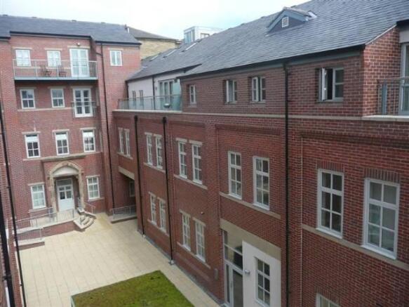 1 bed Flat to rent Image 6
