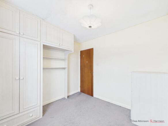 2 bed Semi-Detached Bungalow for sale Image 12