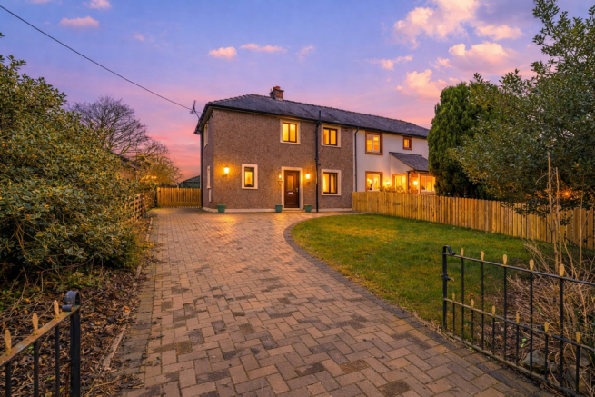 Welcome Home to 1 The Croft