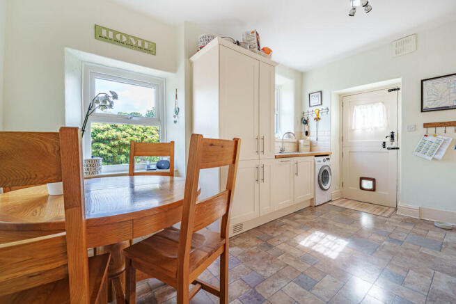 Kitchen/Dining Ro...