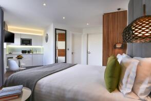 Fraser Place, Boardwalk Place, London E14 5SF