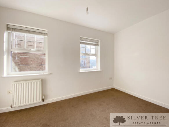2 bed Terraced for sale Image 4