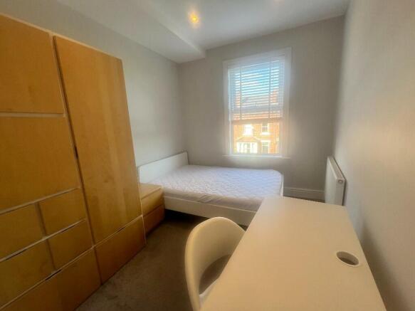 7 bed Terraced to rent Image 12