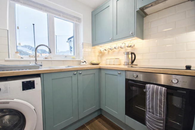 Kitchen 2.png