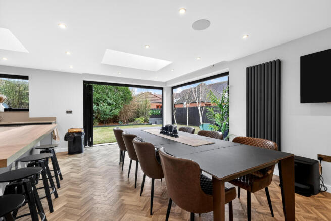 Milton Road, Broughton, Milton Keynes, MK10 photo 4