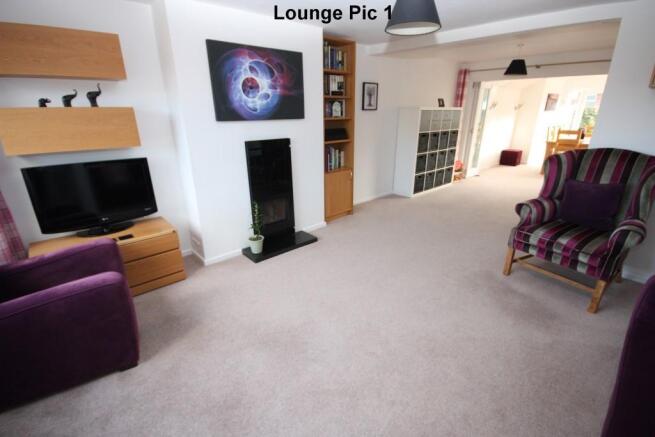 Lounge 1