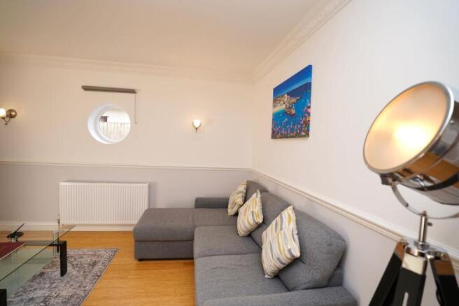 Swans Nest Living room