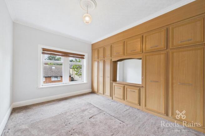 4 bed Semi-Detached for sale Image 8