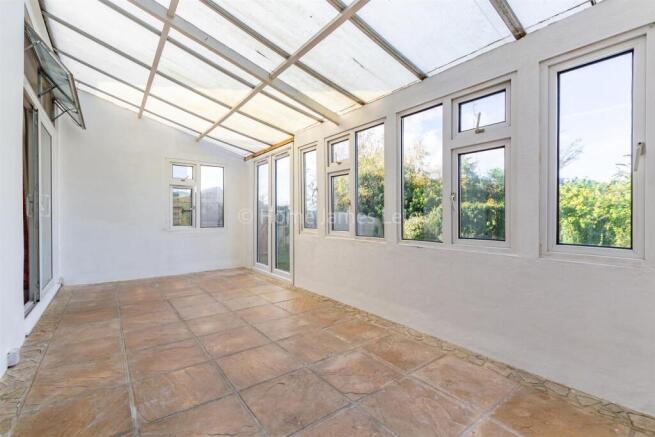 18748908 Conservatory(2).jpg