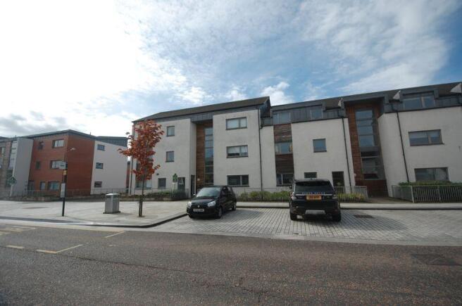 1-bed flat on Drip Road, Stirling, £77,500