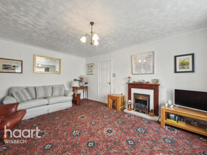 Donington Park, Leverington