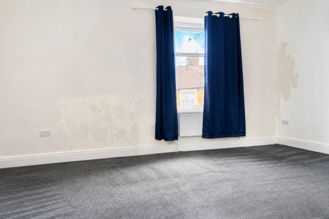 2 bed End of Terrace to rent Image 4