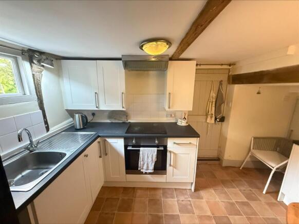 processed-9E1F4D10-D9C2-4FF0-8FD1-257C223F1488.jpe