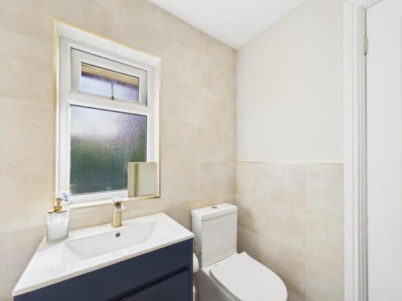 2 bed Town House for sale Image 12