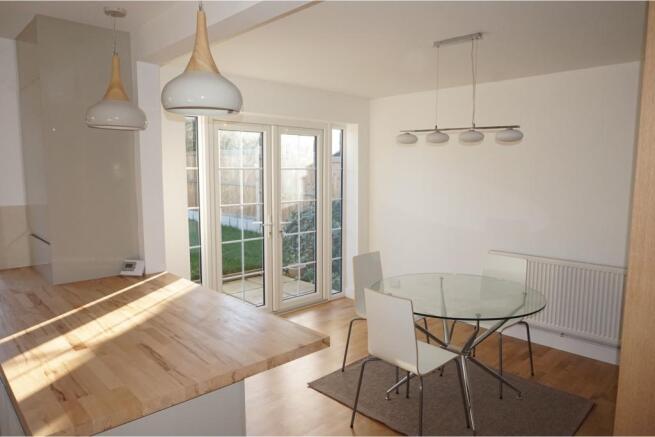 Kitchen / Breakfast
