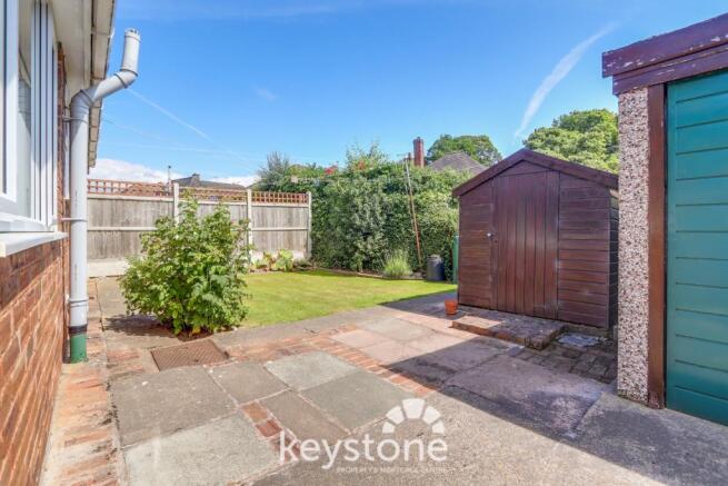 14 Woodfield Close-8