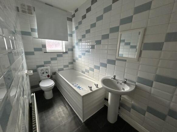 Bellbrooke Grove, Harehills, LS9 photo 5