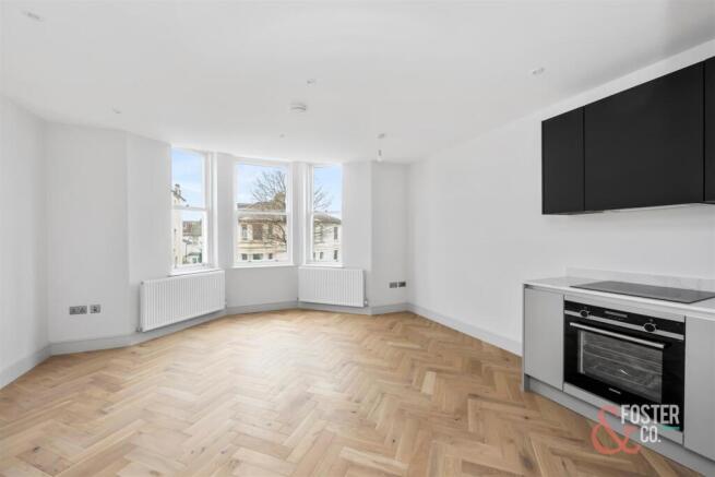 Flat 5_001.jpg