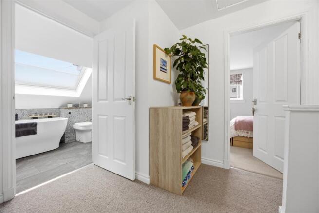 103_LARKFIELD_RD_LENZIE_030.JPG