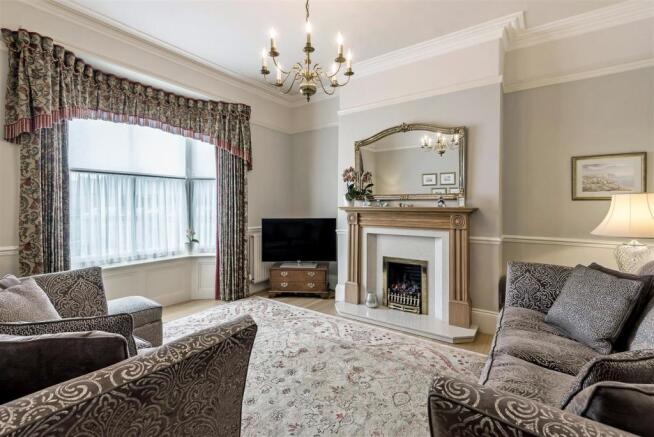 SITTING ROOM