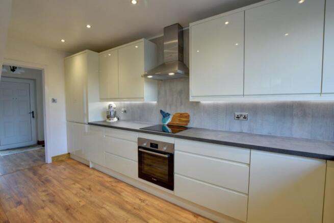 Kitchen - 4.jpg