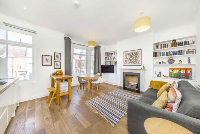 Lucien Road, Tooting photo 2