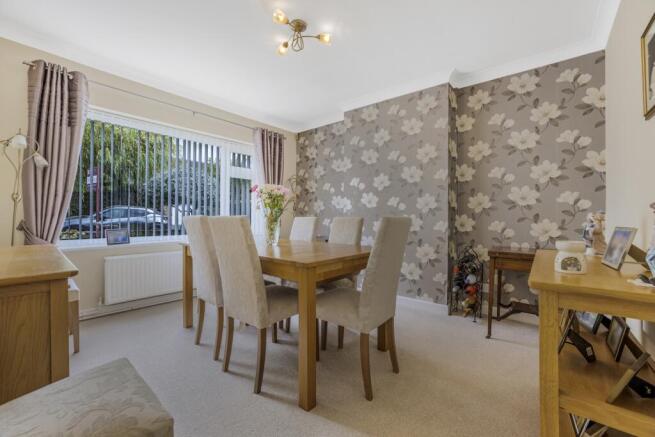 3 bed Detached for sale Image 7