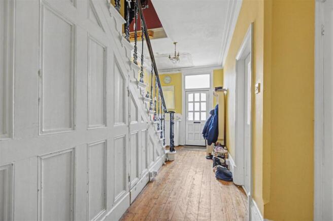 Entrance Hall_1.jpeg