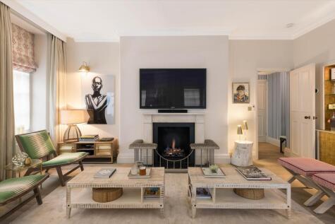 Eaton Mansions, Cliveden Place, London, SW1W