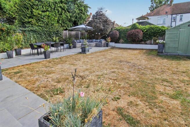 38, Olivia Drive, Leigh-On-Sea photo 4