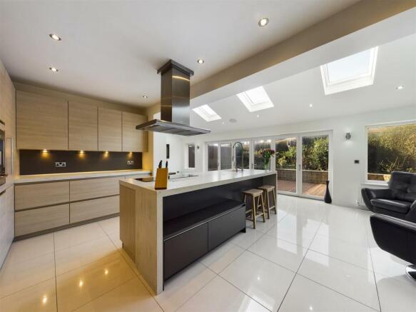Kitchen/Family Room