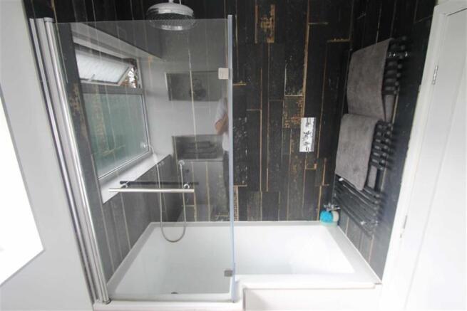 ADDITIONAL BATHROOM