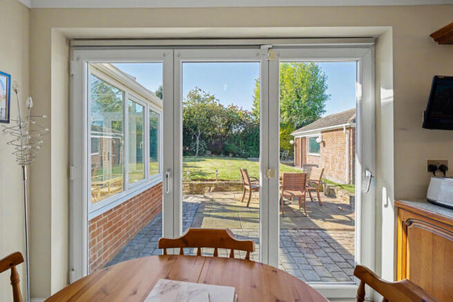 3 bed Detached Bungalow for sale Image 4