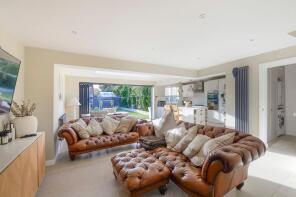 6, Priestley Drive, Tonbridge TN10 4RS