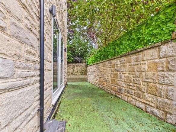 Ascott Road, Shipton-under-Wychwood, Nr. Chipping Norton, Oxfordshire, OX7 photo 4