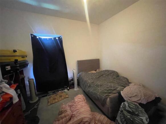 4 bed Terraced for sale Image 5