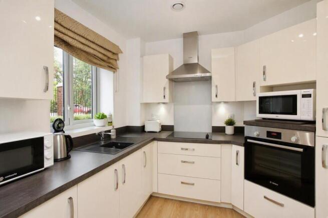 kitchen .jpg