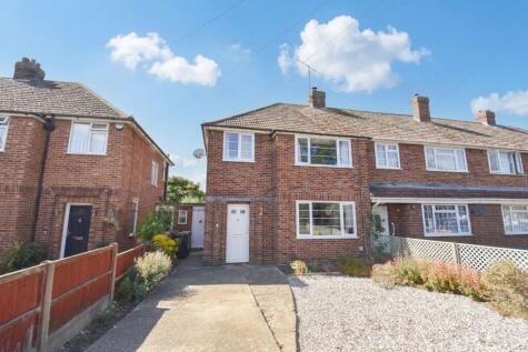 Aylesbury Road, Bedford, MK41