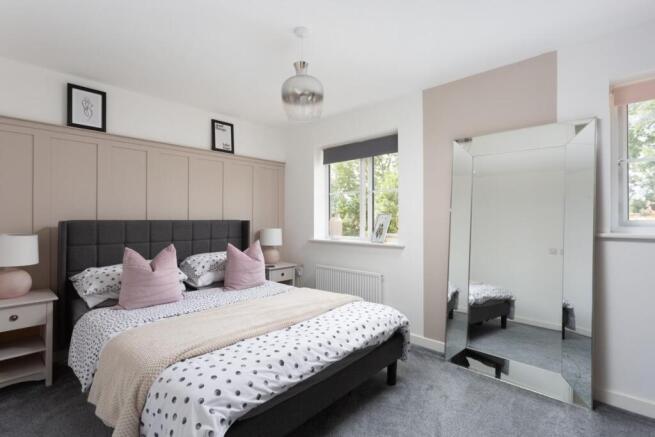 2 bed Semi-Detached for sale Image 8