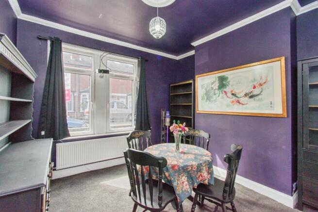 3 bed Terraced for sale Image 7
