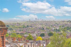 48, Muswell Hill Broadway, Hornsey, London N10 3RT
